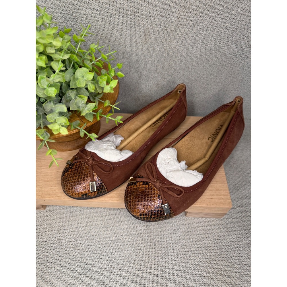 NEW‎ Vionic Minna Brown Suede Snakeskin Cap Toe Ballet Flats Orthotic Shoes 5